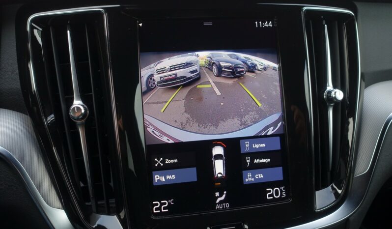 VOLVO V 60 D3 2.0 L GEARTRONIC 150CH  R-DESIGN complet