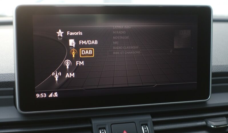 AUDI Q5 55 TFSI E 367 CH QUATTRO S-TRONIC HYBRIDE RECHARGEABLE S-LINE complet