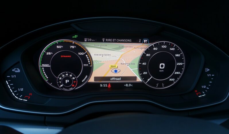 AUDI Q5 55 TFSI E 367 CH QUATTRO S-TRONIC HYBRIDE RECHARGEABLE S-LINE complet