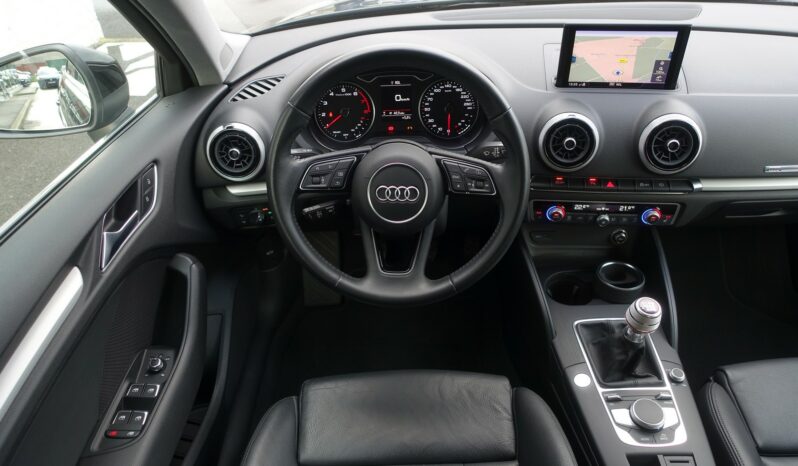 AUDI A3 SPORTBACK 30 TFSI  S-LINE complet