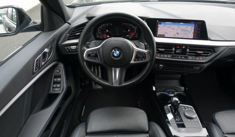 BMW 118DA 150 CH BVA SERIE 1  PACK M complet