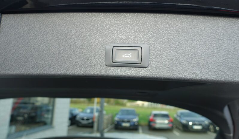 AUDI Q2 35 TFSI 150 CH S-TRONIC S-LINE complet