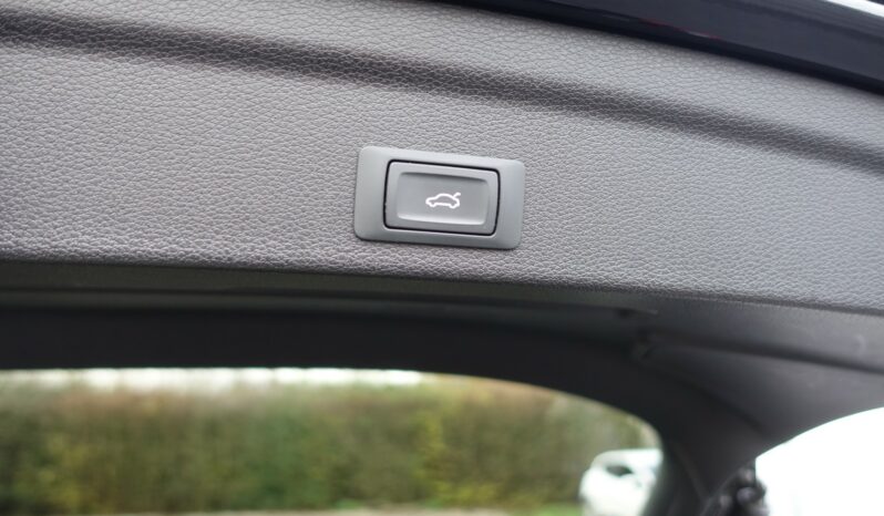 AUDI Q3 SPORTBACK 45 TFSI E S-TRONIC 245 CH HYBRIDE RECHARGEABLE S-LINE complet