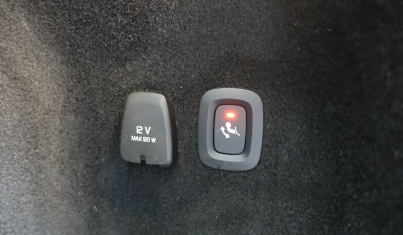 VOLVO V 60 D3 2.0 L GEARTRONIC 150CH MOMENTUM complet