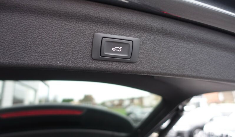 AUDI Q3 35 TFSI 150 CH S-TRONIC  S-LINE complet