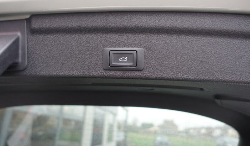 AUDI Q3 SPORTBACK 45 TFSI E S-TRONIC 245 CH HYBRIDE RECHARGEABLE complet