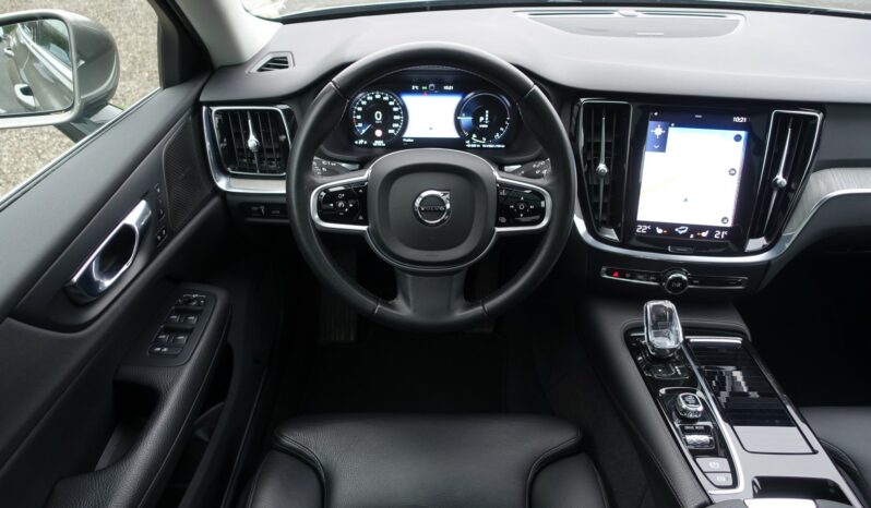 VOLVO V 60 T6 AWD GEARTRONIC 340CH HYBRIDE RECHARGEABLE  INSCRIPTION complet
