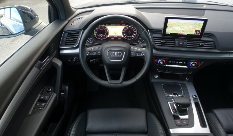 AUDI Q5 55 TFSI E 367 CH QUATTRO S-TRONIC HYBRIDE RECHARGEABLE S-LINE complet