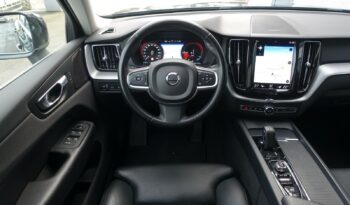 VOLVO XC 60 T8 AWD GEARTRONIC 303CH + 87 CH HYBRIDE RECHARGEABLE  MOMENTUM complet