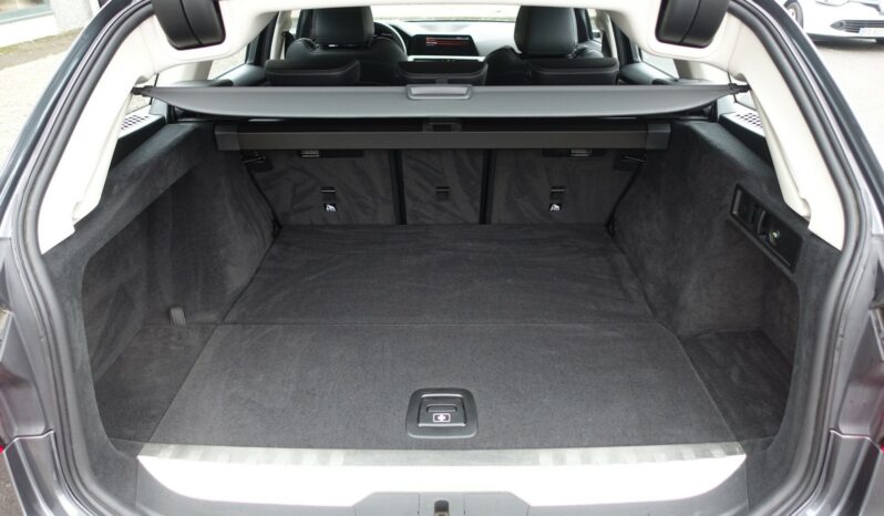 BMW 330 EA TOURING E-DRIVE HYBRIDE RECHARGEABLE BVA 292 CH SERIE 3 complet