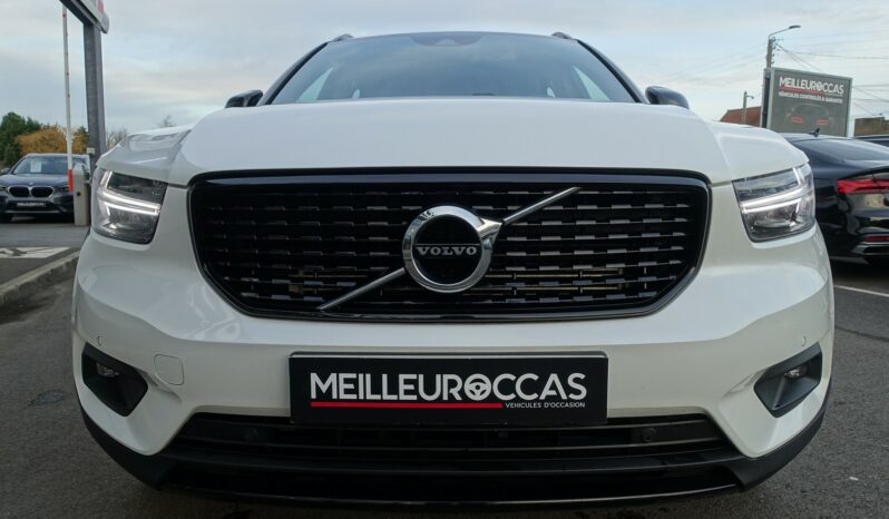 VOLVO XC 40 T4 HYBRIDE RECHARGEABLE GEARTRONIC 211 CH  R-DESIGN complet