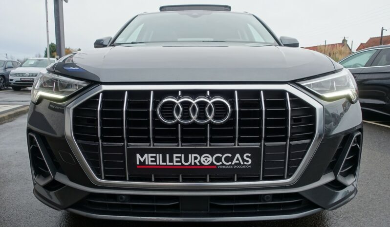 AUDI Q3 35 TFSI 150 CH S-TRONIC  S-LINE complet