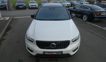 VOLVO XC 40 T4 HYBRIDE RECHARGEABLE GEARTRONIC 211 CH  R-DESIGN complet