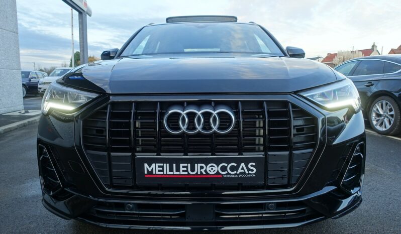 AUDI Q3 45 TFSI E S-TRONIC 245 CH HYBRIDE RECHARGEABLE complet