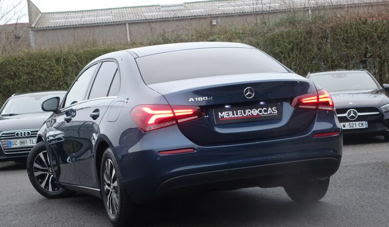 MERCEDES CLASSE A BERLINE 180d 8G-DCT complet