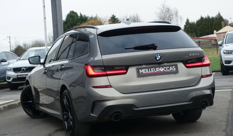 BMW 330 E HYBRIDE RECHARGEABLE 292 CH  PACK M complet