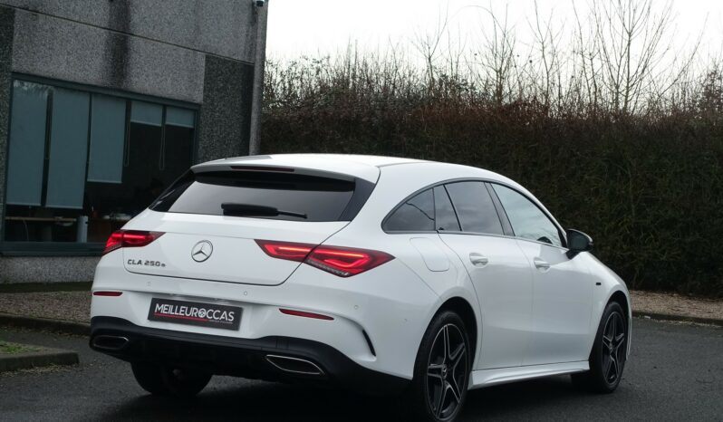 MERCEDES CLA SHOOTING BRAKE 250E 8G-DCT HYBRIDE RECHARGEABLE 160 CH AMG-LINE -2 complet