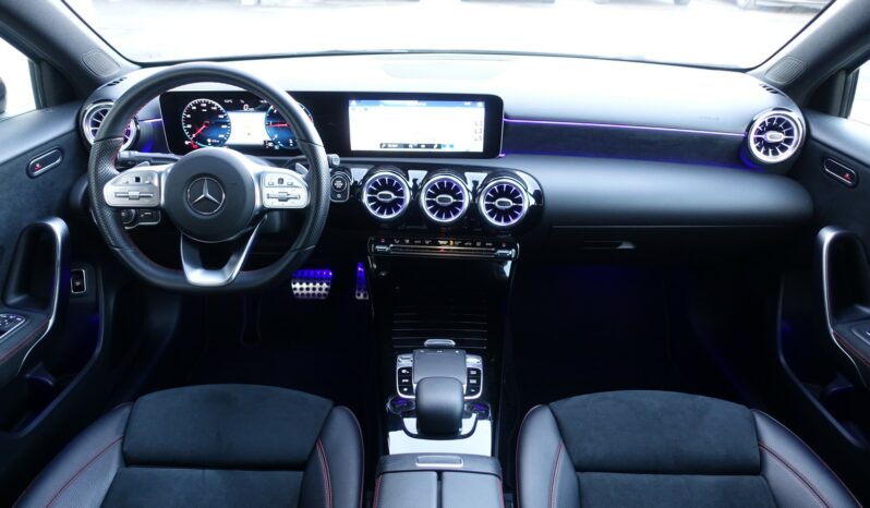 MERCEDES CLASSE A BERLINE 180d 7G-DCT AMG-LINE complet