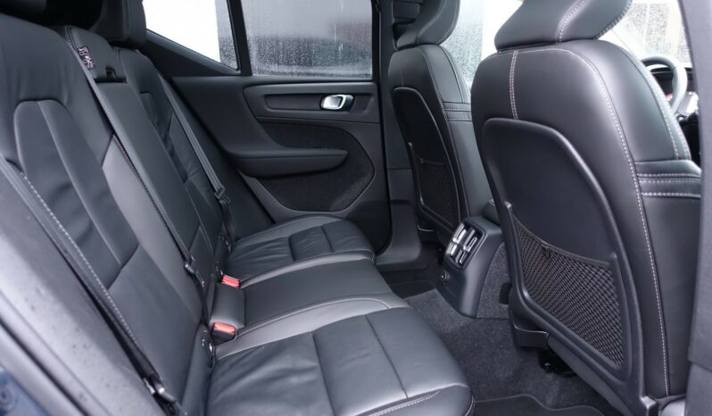 VOLVO XC 40 T4 HYBRIDE RECHARGEABLE GEARTRONIC 211 CH  INSCRIPTION complet
