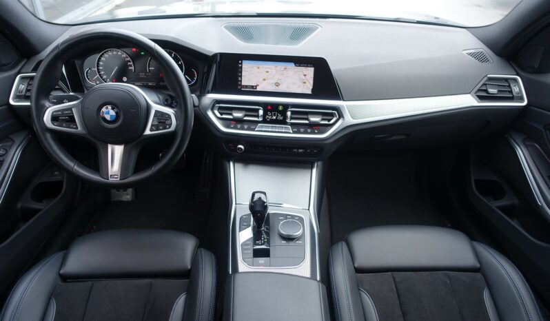 BMW 318 DA TOURING SERIE 3 150 CH BVA  PACK M complet