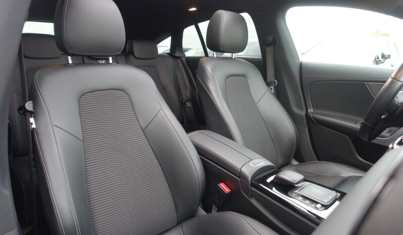 MERCEDES CLASSE CLA SHOOTING BRAKE 180D 8G-DCT complet