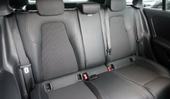 MERCEDES CLASSE CLA SHOOTING BRAKE 180D 8G-DCT complet