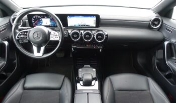 MERCEDES CLASSE CLA SHOOTING BRAKE 180D 8G-DCT complet