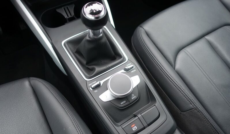 AUDI Q2 30 TDI 116 CH complet