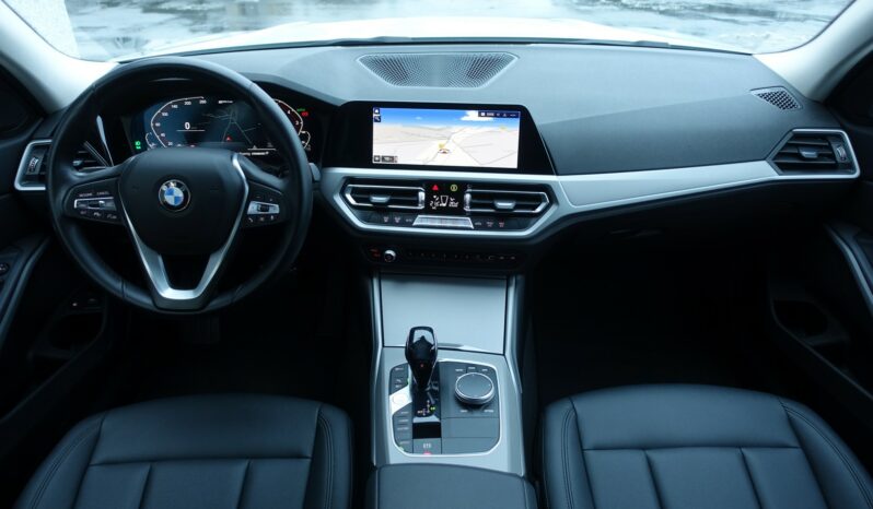 BMW 330 EA TOURING HYBRIDE RECHARGEABLE BVA 292 CH complet