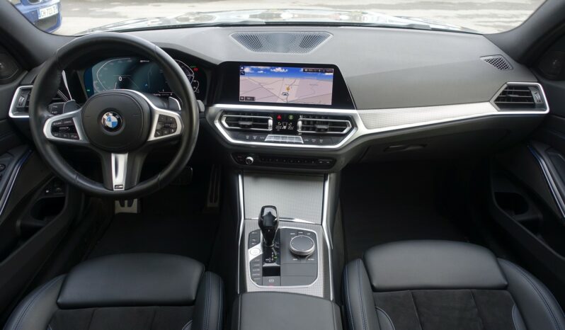 BMW 330 E HYBRIDE RECHARGEABLE 292 CH  PACK M complet