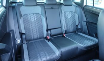 VOLKSWAGEN TIGUAN 2.0L TDI DSG7 150 CH IQ-DRIVE R-LINE complet