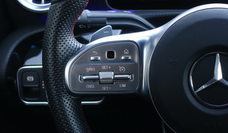 MERCEDES CLASSE A BERLINE 180d 7G-DCT AMG-LINE complet