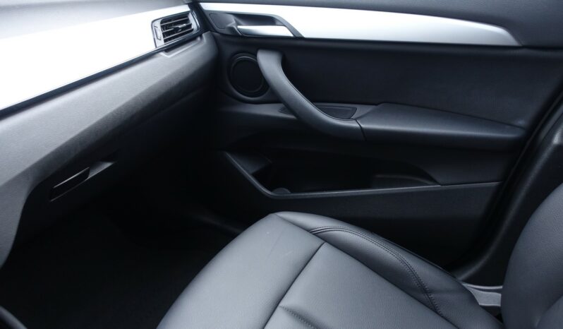 BMW X1 S-DRIVE 18 IA complet