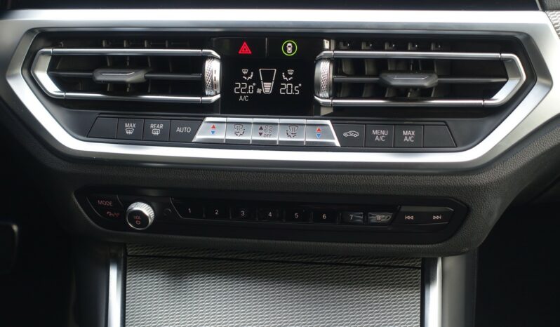 BMW 330 E HYBRIDE RECHARGEABLE 292 CH  PACK M complet