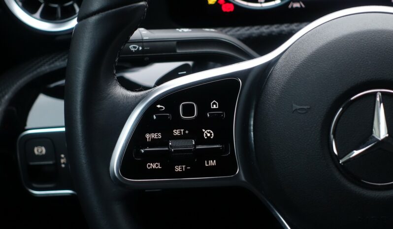 MERCEDES CLASSE A BERLINE 180d 8G-DCT complet