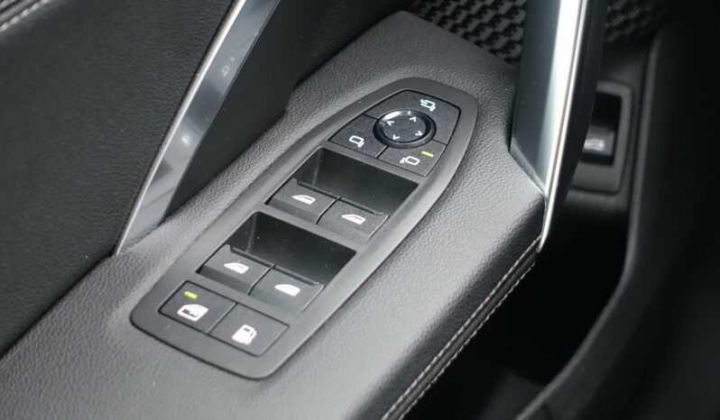 BMW X1 X-DRIVE 30EA DKG7 HYBRIDE RECHARGEABLE 326 CH M-SPORT complet