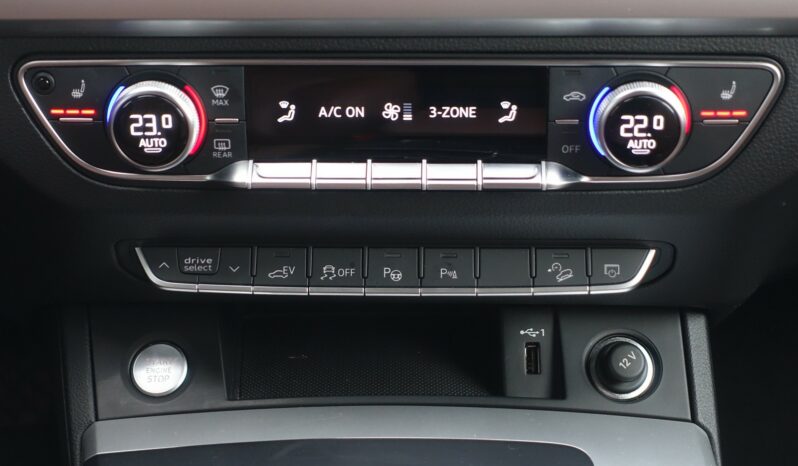 AUDI Q5 SPORTBACK 50 TFSI E 299 CH QUATTRO S-TRONIC HYBRIDE RECHARGEABLE  S-LINE complet