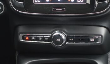 VOLVO XC 40 T4 HYBRIDE RECHARGEABLE GEARTRONIC 211 CH  INSCRIPTION complet