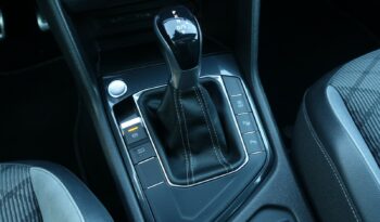 VOLKSWAGEN TIGUAN 2.0L TDI DSG7 150 CH IQ-DRIVE R-LINE complet