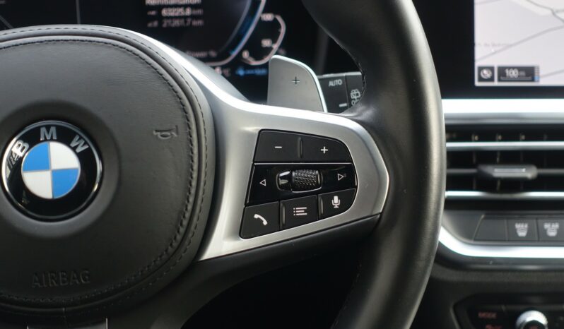 BMW 330 E HYBRIDE RECHARGEABLE 292 CH  PACK M complet