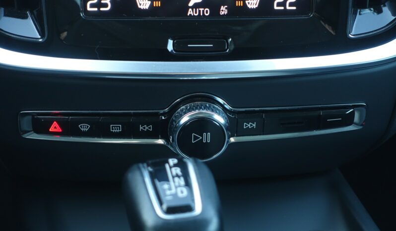 VOLVO V 60 D3 2.0 L GEARTRONIC 150 CH INSCRIPTION complet