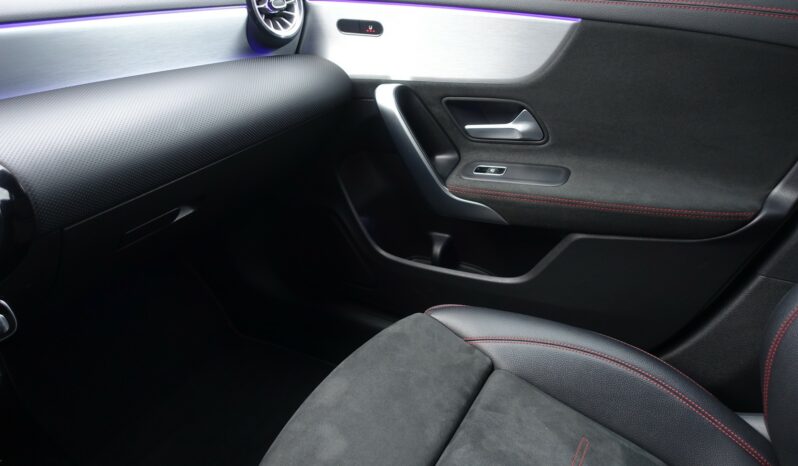 MERCEDES CLA SHOOTING BRAKE 250E 8G-DCT HYBRIDE RECHARGEABLE 160 CH AMG-LINE -2 complet