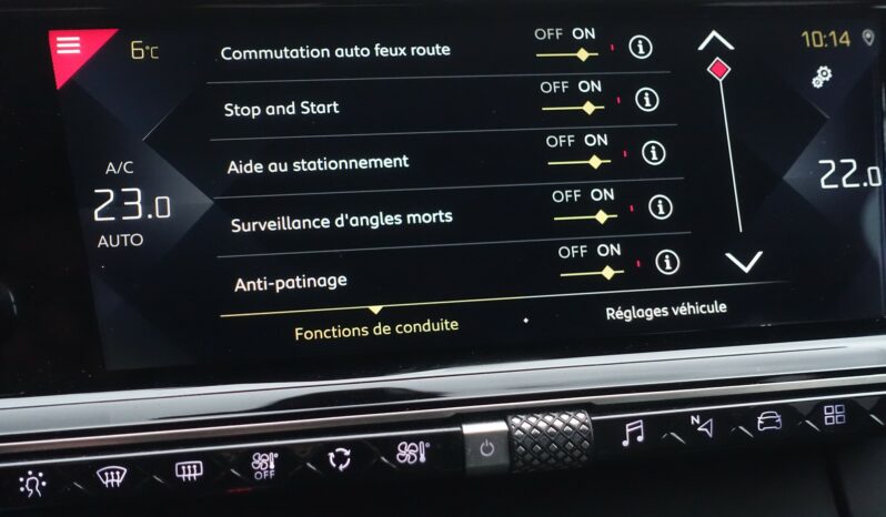 DS7 CROSSBACK HDI EAT8 130 CH SO-CHIC RIVOLI complet