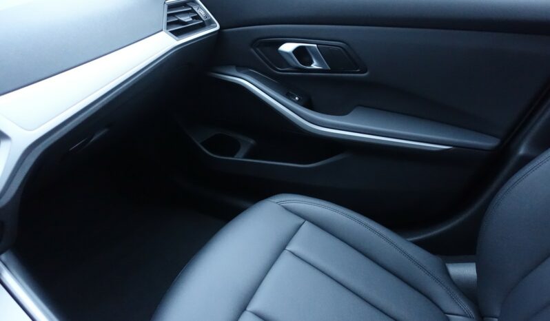 BMW 330 EA TOURING HYBRIDE RECHARGEABLE BVA 292 CH complet