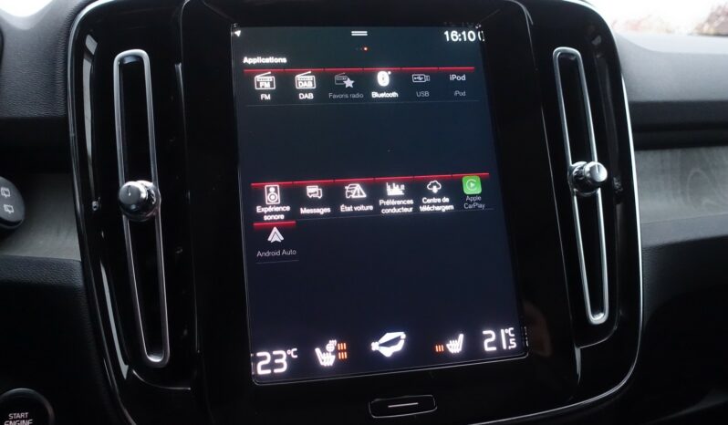 VOLVO XC 40 T4 HYBRIDE RECHARGEABLE GEARTRONIC 211 CH  INSCRIPTION complet