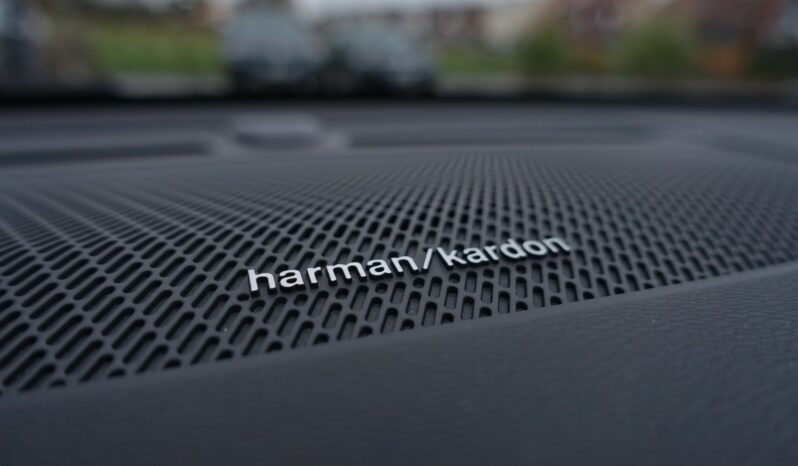 VOLVO XC 40 T4 HYBRIDE RECHARGEABLE GEARTRONIC 211 CH  INSCRIPTION complet