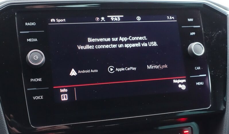 VOLKSWAGEN PASSAT SW 218 CH GTE HYBRIDE RECHARGEABLE DSG complet