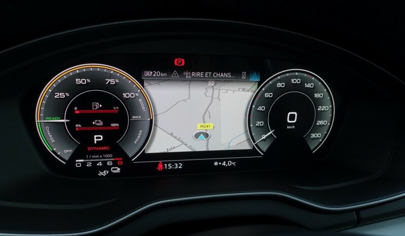 AUDI Q5 SPORTBACK 50 TFSI E 299 CH QUATTRO S-TRONIC HYBRIDE RECHARGEABLE  S-LINE complet