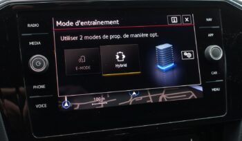 VOLKSWAGEN PASSAT SW 218 CH GTE HYBRIDE RECHARGEABLE DSG complet