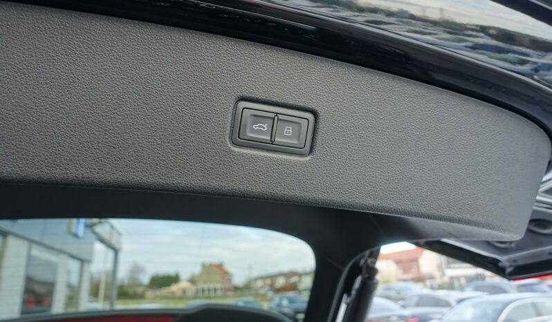 AUDI Q5 SPORTBACK 50 TFSI E 299 CH QUATTRO S-TRONIC HYBRIDE RECHARGEABLE  S-LINE complet